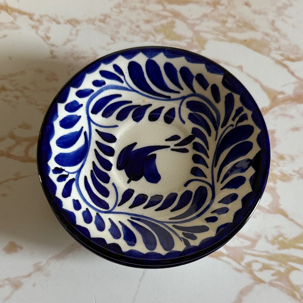 Set of three Mexican plates